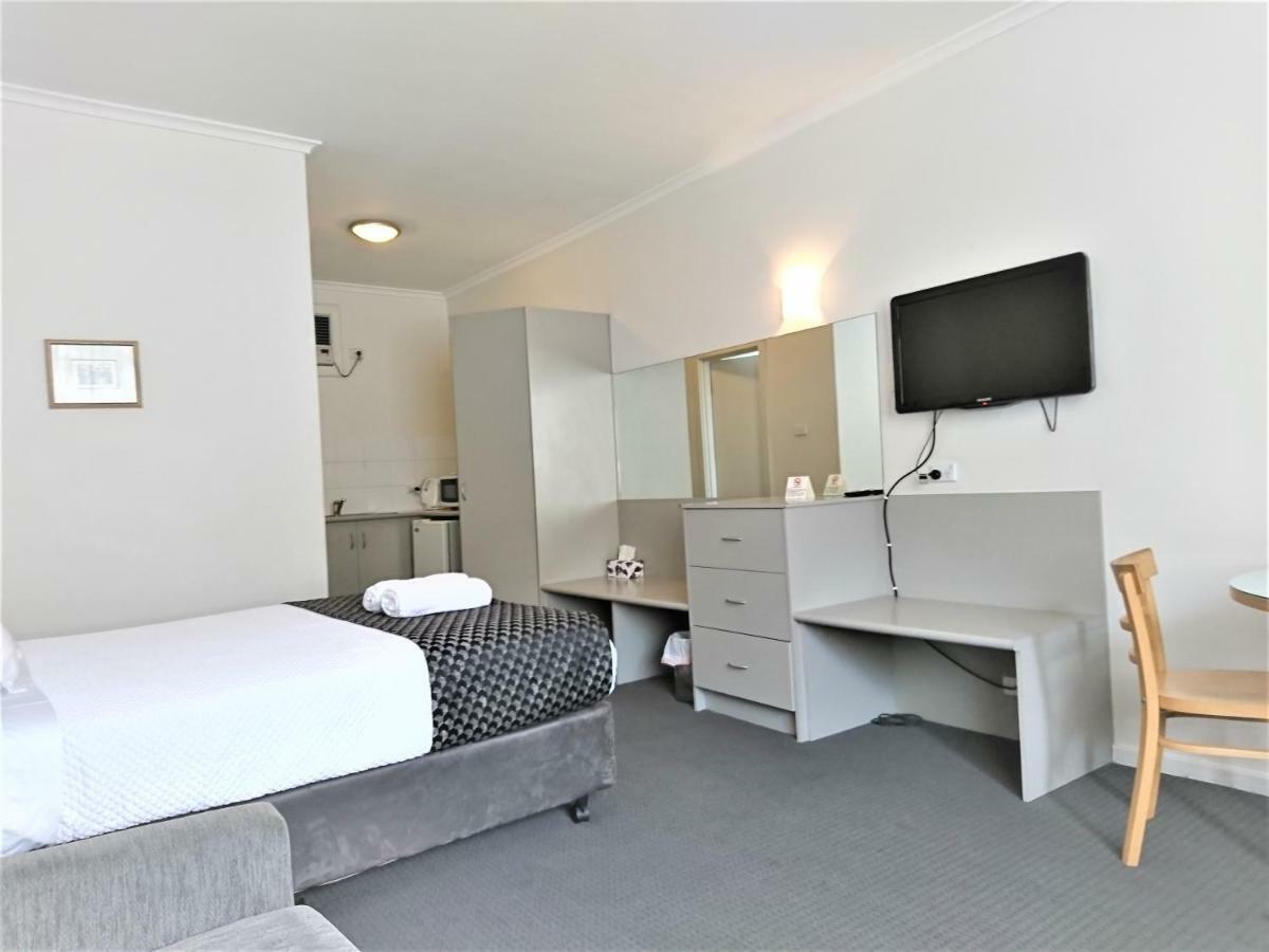 Glenelg Beach Gateway Studio Apartment Екстер'єр фото